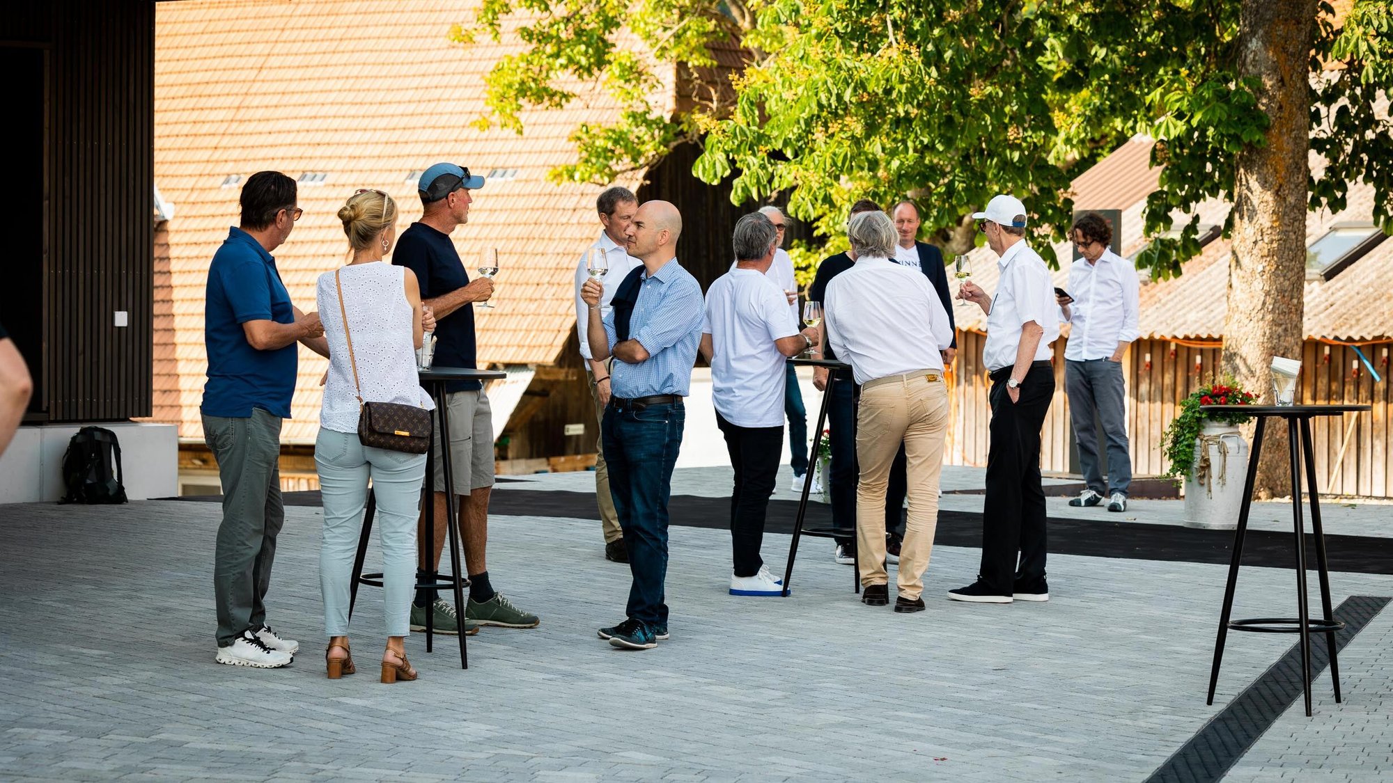 swiss-bike-park-apero-gesellschaft-wein swiss-bike-park-apero-gesellschaft-wein